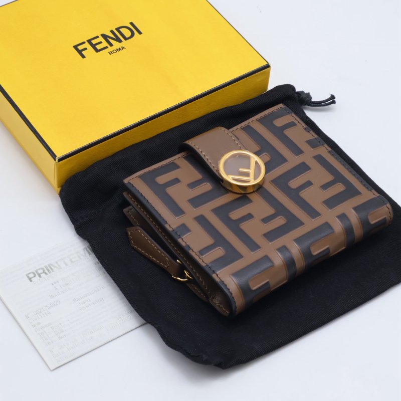 FENDI 經典FF雙折短夾-9