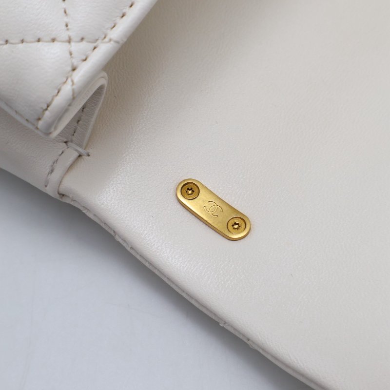 CHANEL 24P珍珠鍊手提方胖子 - 白金-10