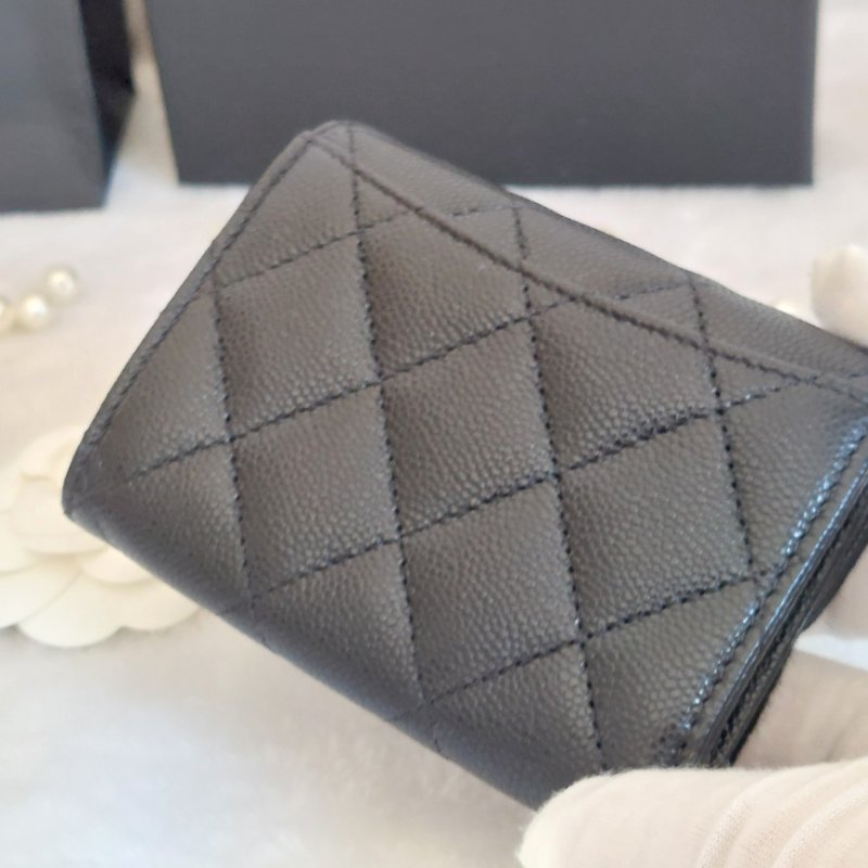 Chanel ~AP0220 🌈現貨實拍 🌈香奈兒雙層金扣~ 零錢卡包~~近新品(僅拍照)-17