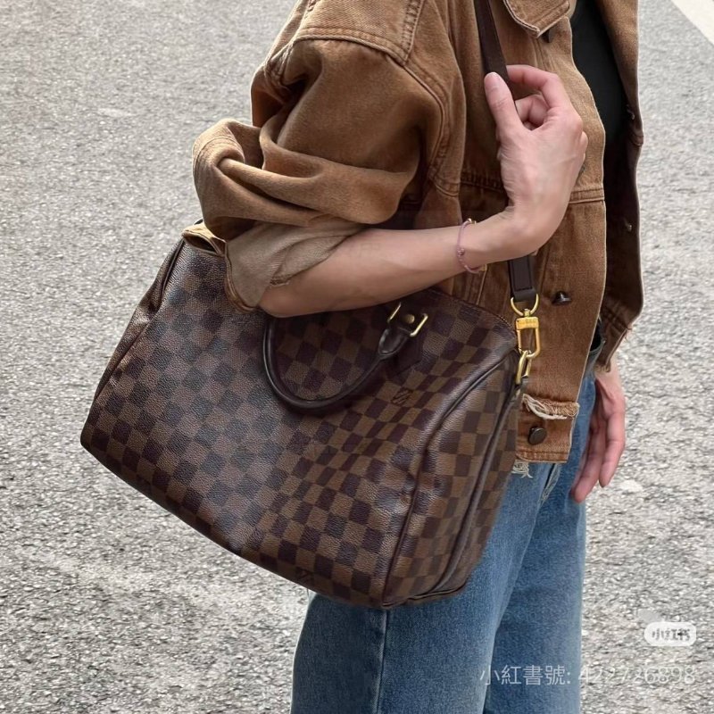 LV   N40590 格紋 🌈現貨實拍 🌈Speedy30cm 波士頓包 手提 肩背 斜背包~二手品(附LV原廠三段式背帶)-4