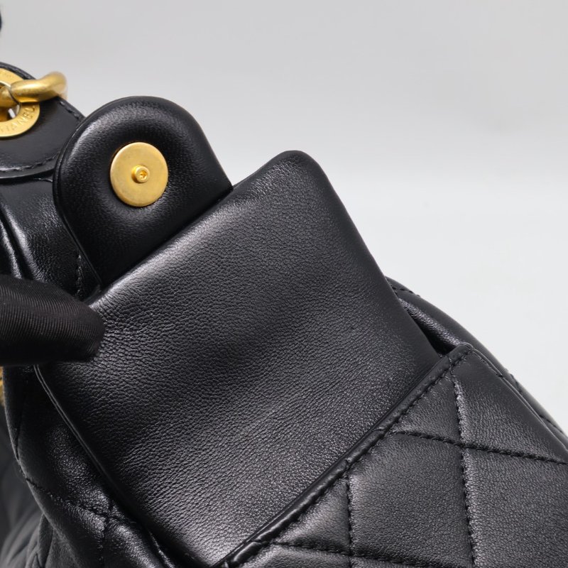 CHANEL 25C Hobo嬉皮包 - 小號黑金-17