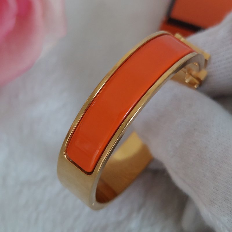 Hermes 🌈實拍 🌈愛馬仕 Clic H Logo細版玫瑰金橘色琺瑯手環-62