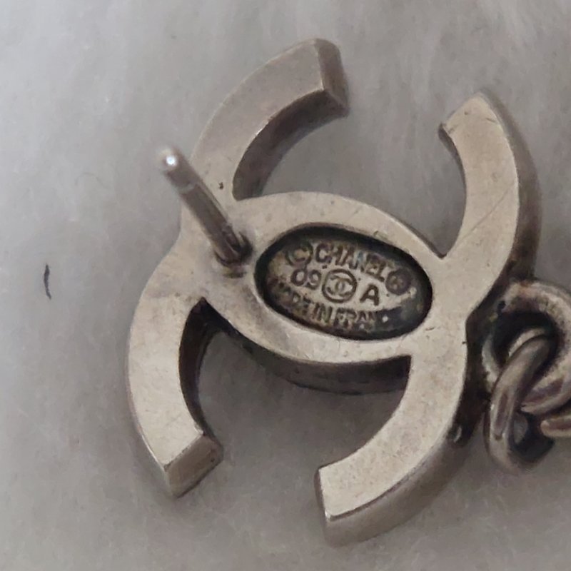 Chanel  香奈兒 🌈現品實拍🌈 CC 標誌與綠色琺瑯水滴耳環 ~約9成新-39