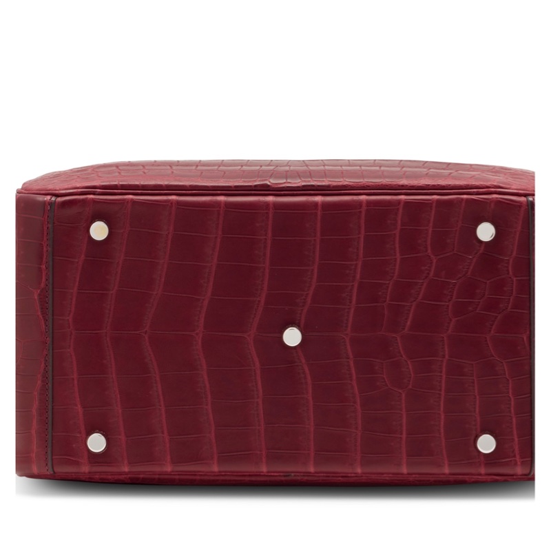 MATTE ROUGE H NILOTICUS CROCODILE LINDY 30 WITH PALLADIUM HARDWARE-3