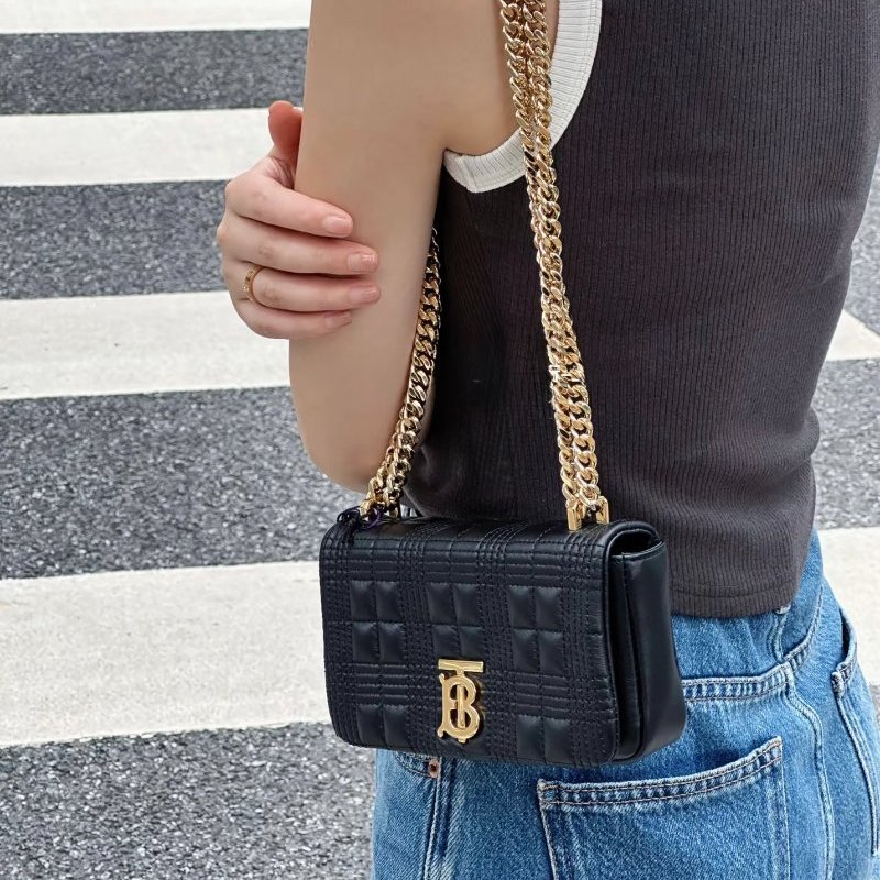 Burberry - 黑色羊皮金釦絎縫格紋斜背包╻Lola  Mini-0