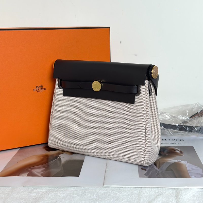 HERMES Herbag zip 20 - 烏木金 K-3