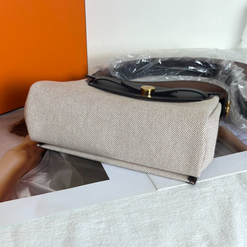 HERMES Herbag zip 20 - 烏木金 K-5