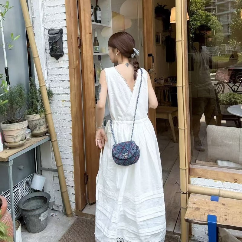 CHANEL 菱格紋牛仔馬鞍包-10