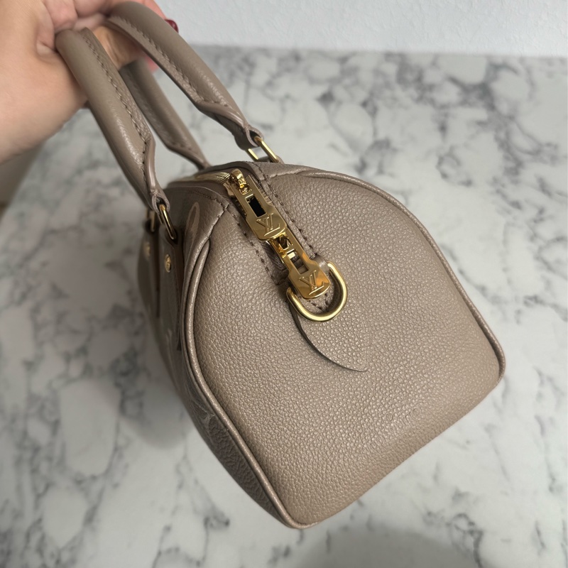 LV M46575斑鳩灰speedy20 最好用的尺寸❤️‍🔥❤️‍🔥-4