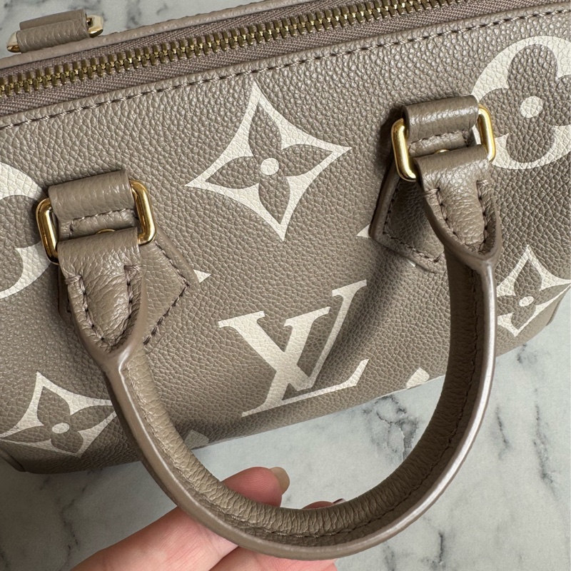 LV M46575斑鳩灰speedy20 最好用的尺寸❤️‍🔥❤️‍🔥-18