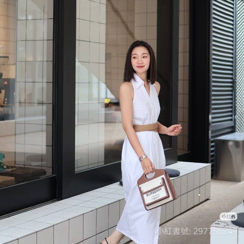 BURBERRY 巴寶莉  🌈實拍 🌈字母帆布拼皮革手提/斜背兩用包(米白x木棕色)Mini~近新閒置品-7