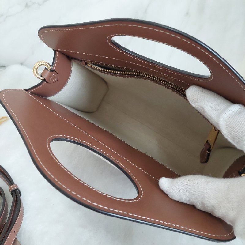 BURBERRY 巴寶莉  🌈實拍 🌈字母帆布拼皮革手提/斜背兩用包(米白x木棕色)Mini~近新閒置品-32