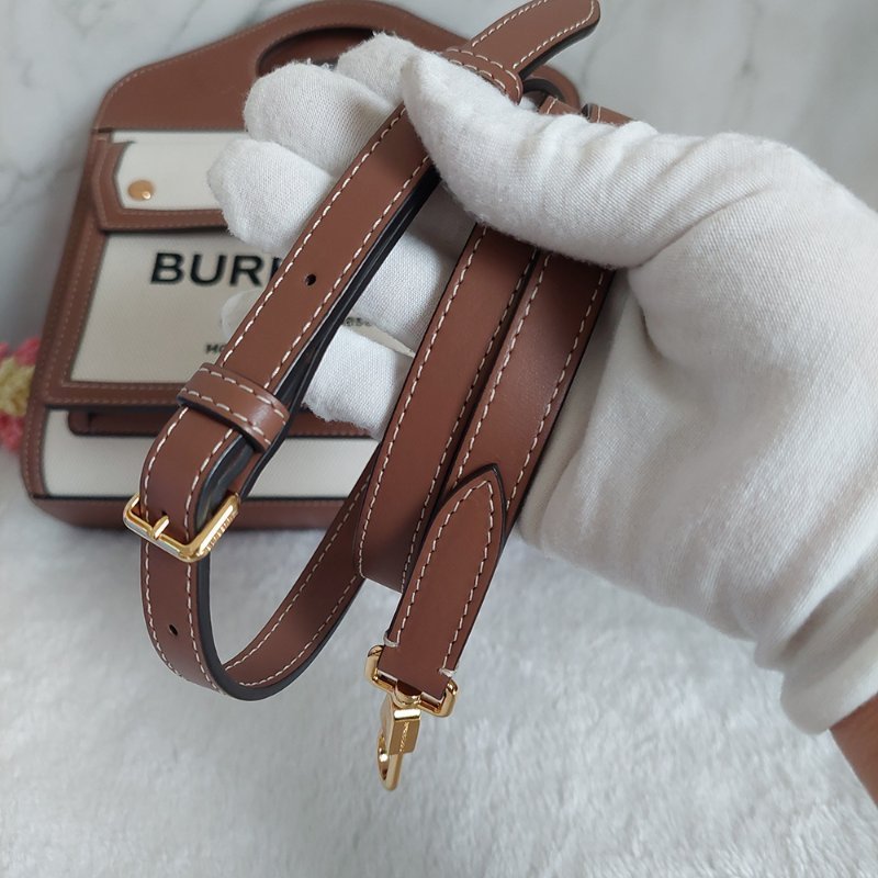 BURBERRY 巴寶莉  🌈實拍 🌈字母帆布拼皮革手提/斜背兩用包(米白x木棕色)Mini~近新閒置品-51
