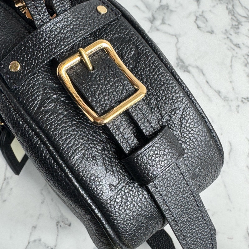 LV黑壓紋圓餅斜背包 🫶-21