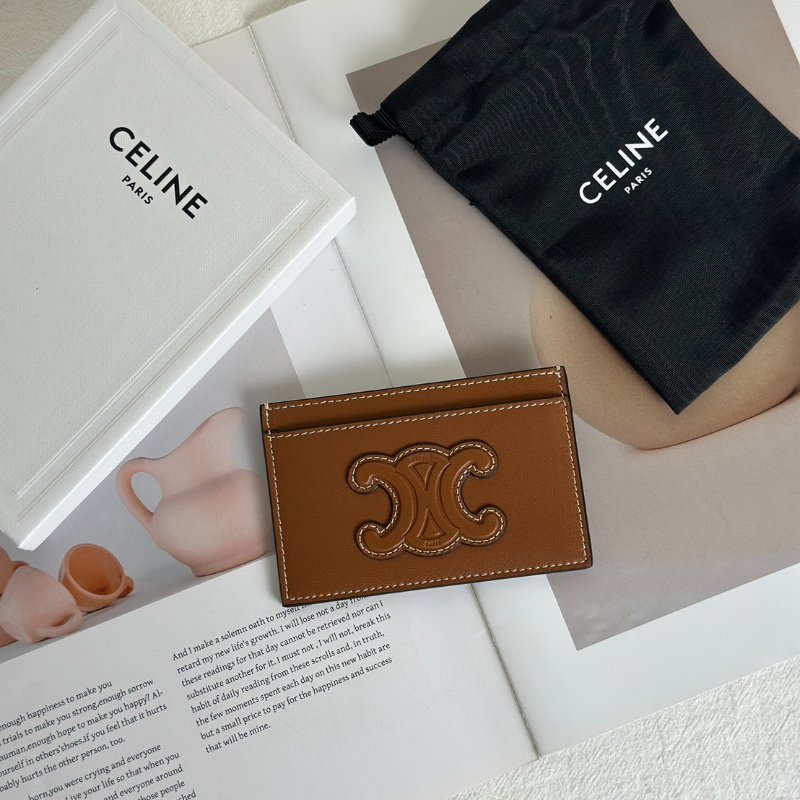 CELINE Triomphe羊皮卡片夾-5