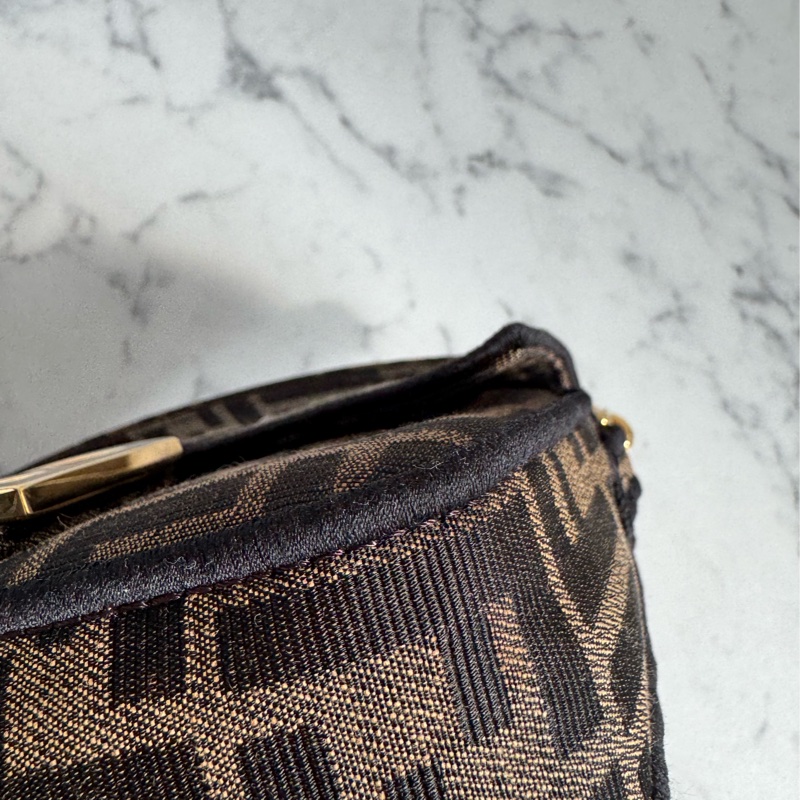 Fendi老花mini法棍包 超可愛🫶🫶-10