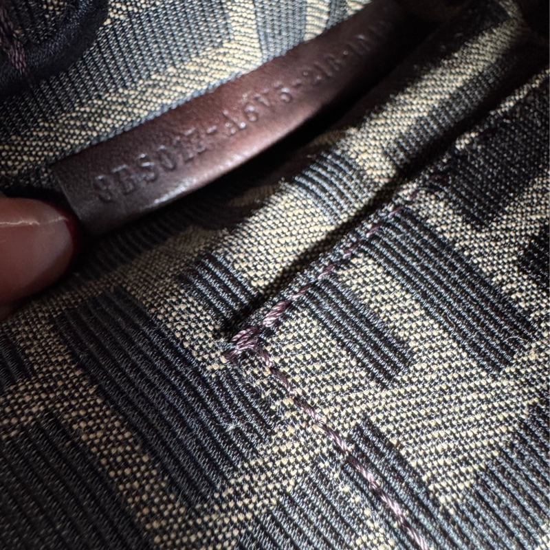 Fendi老花mini法棍包 超可愛🫶🫶-23