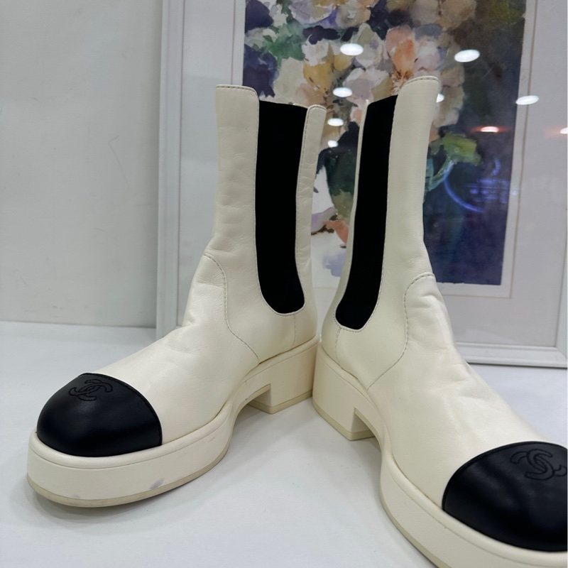Chanel 香奈兒 爆款黑白小羊皮短靴 37 碼-3