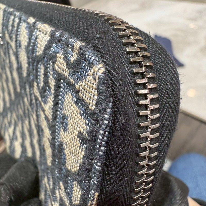 Dior 緹花拉鍊長夾-17