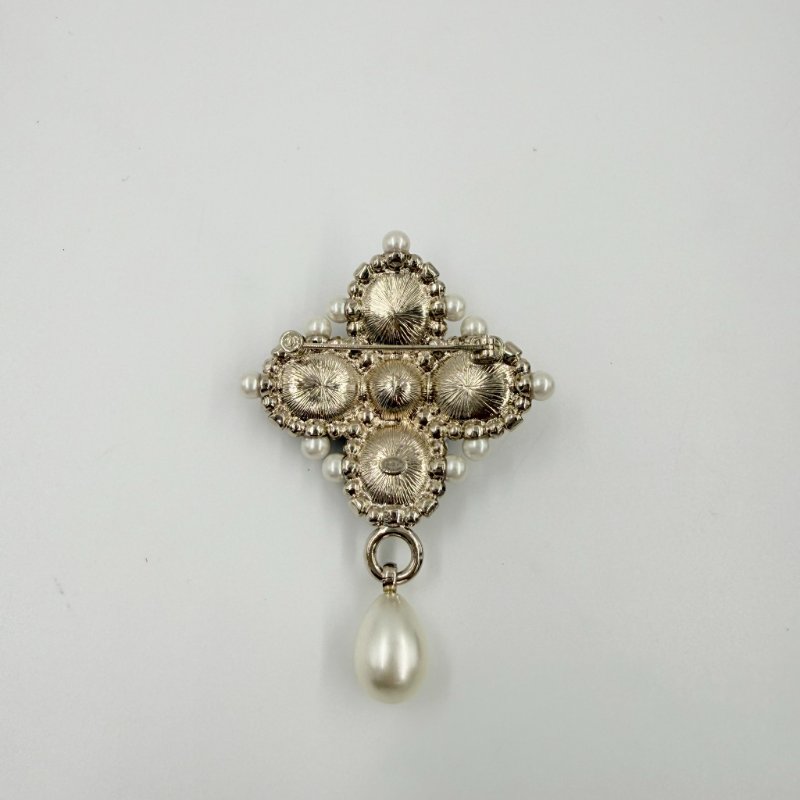 CHANEL - 黑色菱形水鑽珍珠雙C LOGO胸針-3