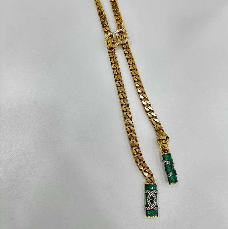 Chanel 閃鑽綠琺瑯吊墜項鍊 瘦瘦的仙女可以當腰鏈。-1