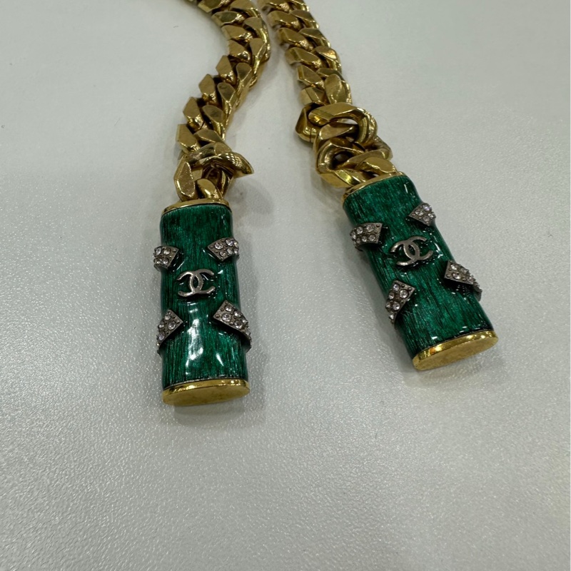 Chanel 閃鑽綠琺瑯吊墜項鍊 瘦瘦的仙女可以當腰鏈。-2