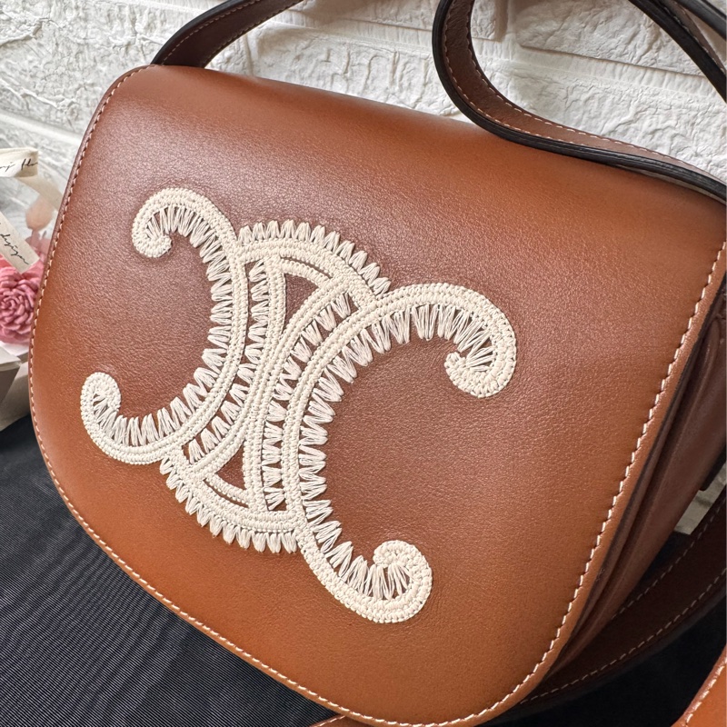 Celine Folco Cuir Triomphe 斜背包-4