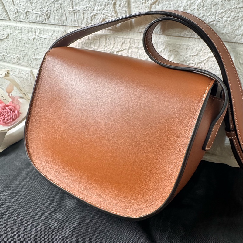 Celine Folco Cuir Triomphe 斜背包-7