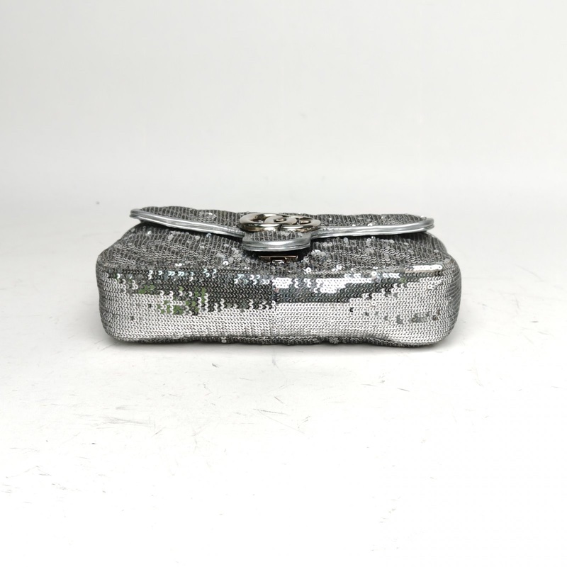 GUCCI 銀色珠片銀扣GGMarmont肩背包Mini22斜紋亮片-3