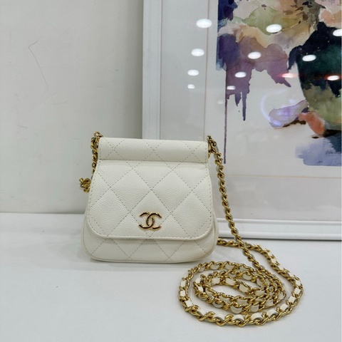 Chanel 香奈兒 22K 元寶包 白色 金扣 荔枝牛皮 晶片 尺寸:12.5*14*6