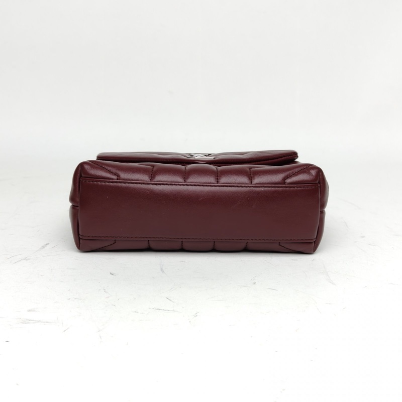 SAINT LAURENT LOULOUMini20Y縫酒紅色牛皮銀扣肩背包-3