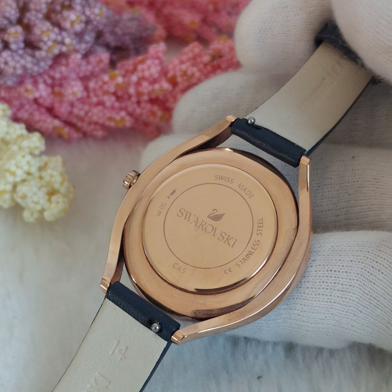 Swarovski 施華洛世奇 Crystalline Aura 璀璨光環時尚腕錶玫瑰金x藍（石英錶）~二手-24
