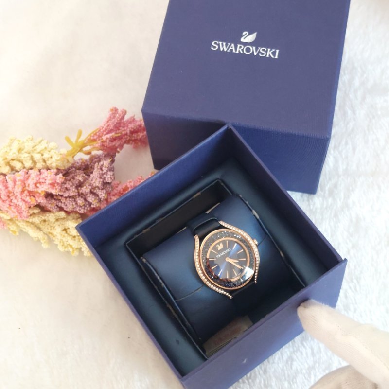 Swarovski 施華洛世奇 Crystalline Aura 璀璨光環時尚腕錶玫瑰金x藍（石英錶）~二手-61