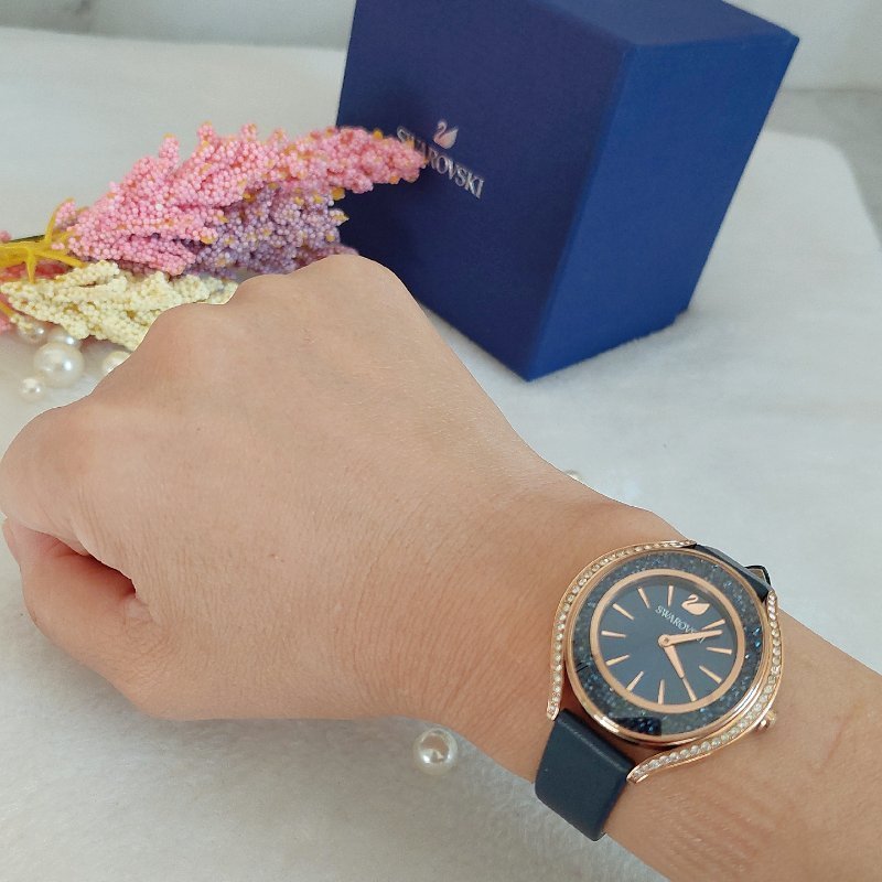 Swarovski 施華洛世奇 Crystalline Aura 璀璨光環時尚腕錶玫瑰金x藍（石英錶）~二手-65