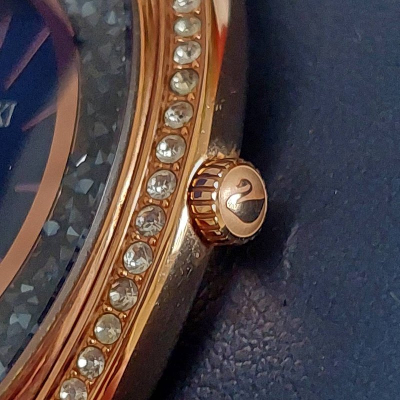Swarovski 施華洛世奇 Crystalline Aura 璀璨光環時尚腕錶玫瑰金x藍（石英錶）~二手-68