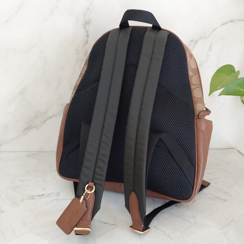 COACH 🌈現品實拍 🌈經典撞色印花LOGO 雙肩後背包.駝/咖-19