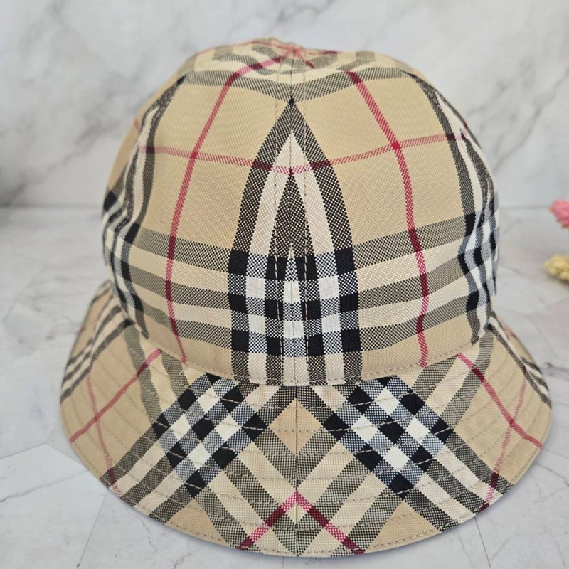 BURBERRY 巴寶莉  經典格紋漁夫帽(典藏米)~近新品閒置品-1