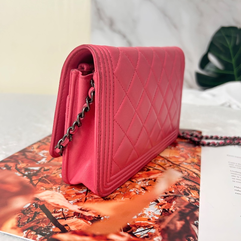 Chanel WOC 絎縫皮斜背包肩背包 19開-10