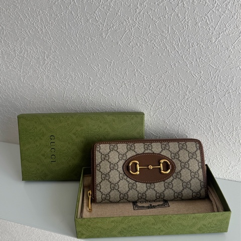 Gucci 咖pvc1955ㄇ拉長夾 好看😍😍