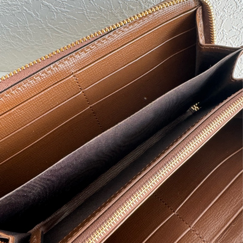 Gucci 咖pvc1955ㄇ拉長夾 好看😍😍-19