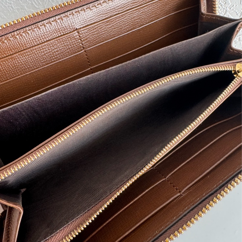 Gucci 咖pvc1955ㄇ拉長夾 好看😍😍-21