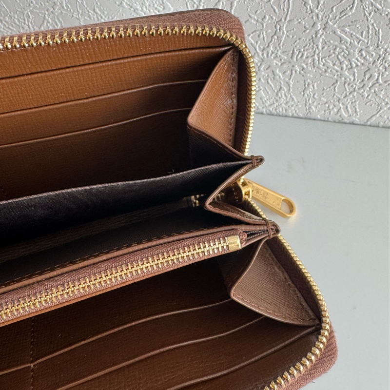 Gucci 咖pvc1955ㄇ拉長夾 好看😍😍-22