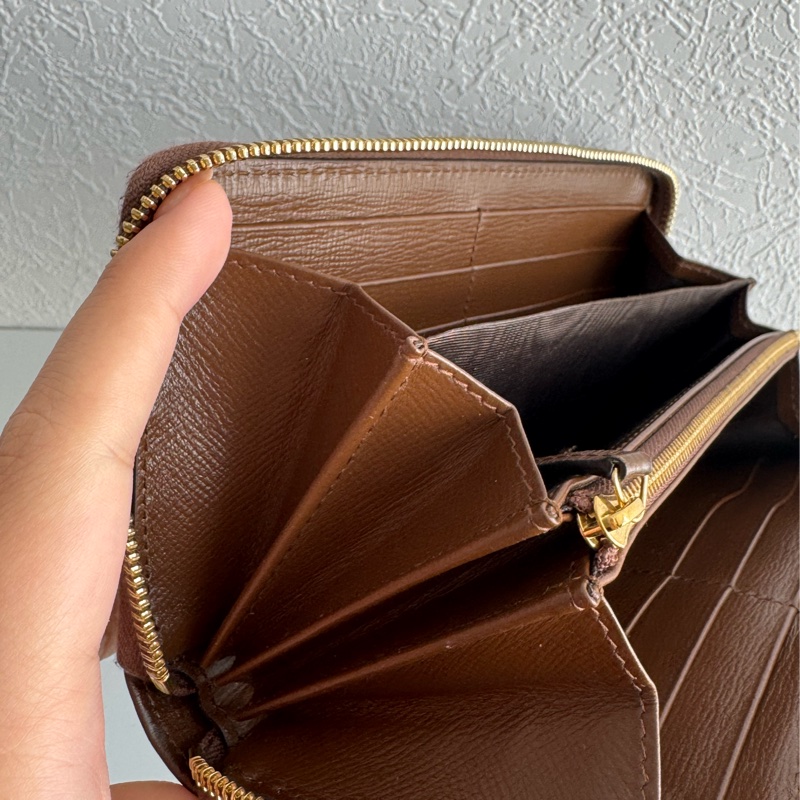 Gucci 咖pvc1955ㄇ拉長夾 好看😍😍-24