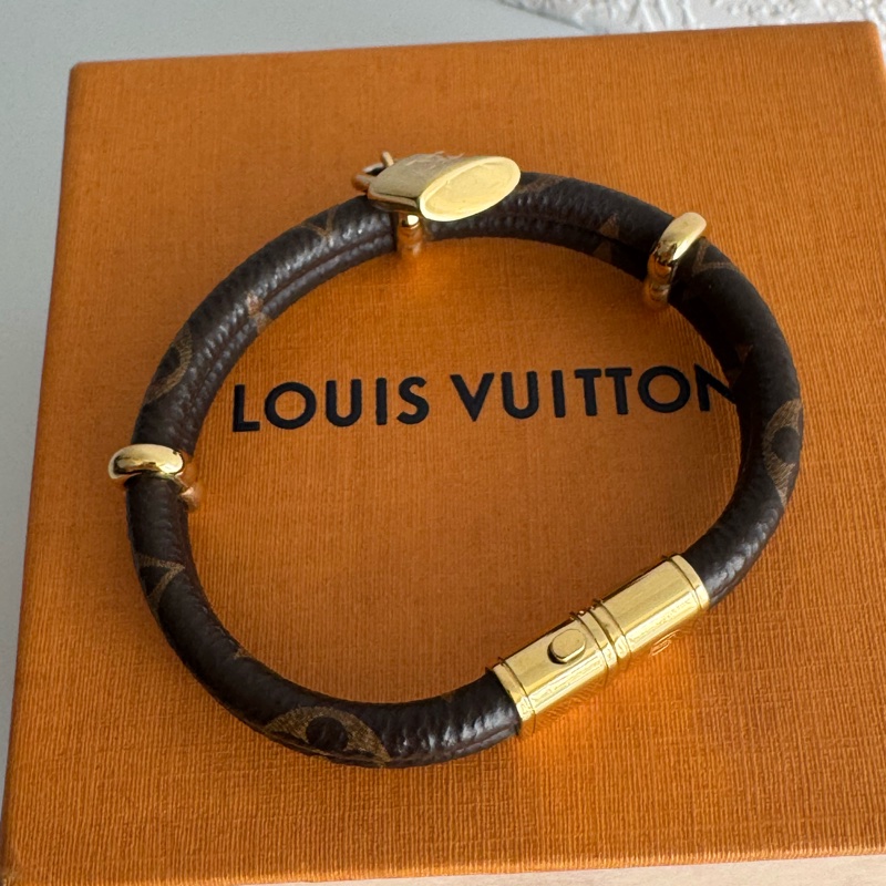 LV花紋雙圈金鎖頭手環😻😻-2