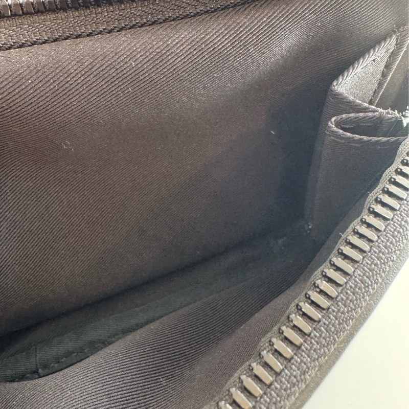 LV黑壓紋雙層相機斜背包-16