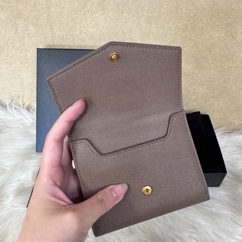 YSL 魚子醬皮革短夾 近全新-10