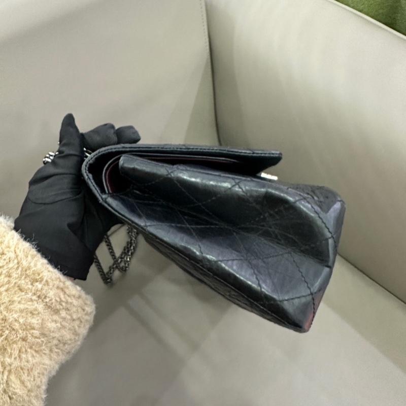 Chanel 2.55黑銀鏈條口蓋包大號 油蠟牛皮 32*19 98新配件塵袋-3