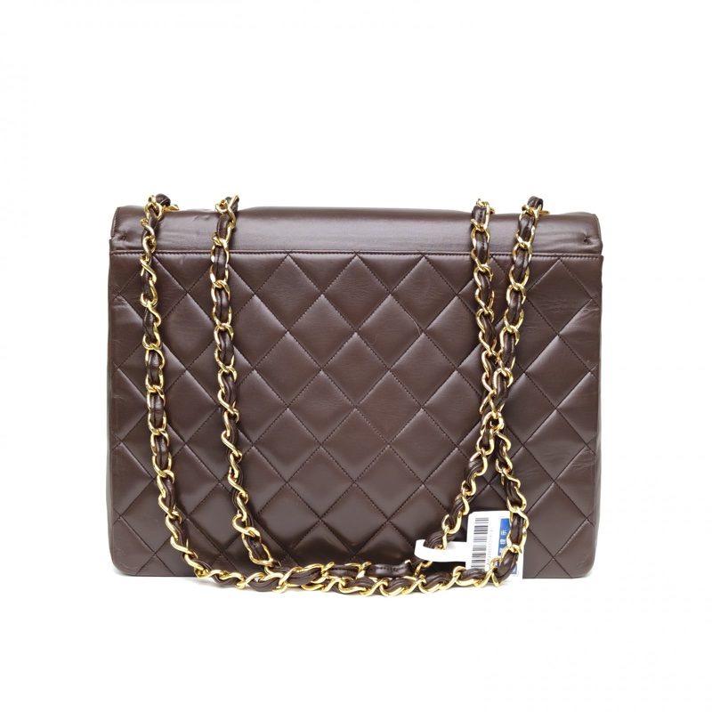 CHANEL 深巧克力色羊皮2開金扣中古浮雕logo拼菱格紋大貝嫂肩背包-2
