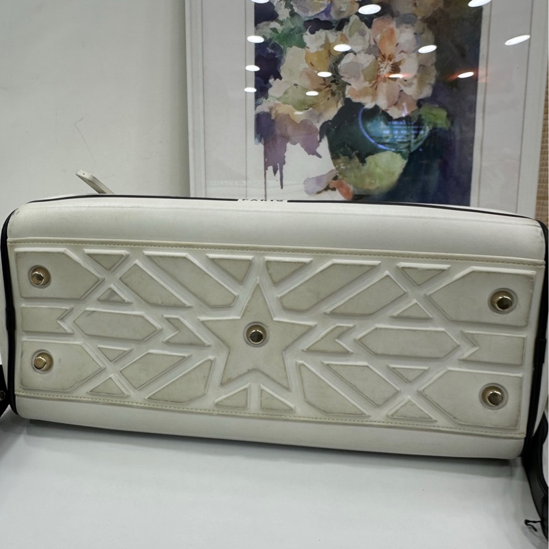 DIOR迪奧 vibe bowling 光滑牛皮革 熊貓保齡球包 手提包-4