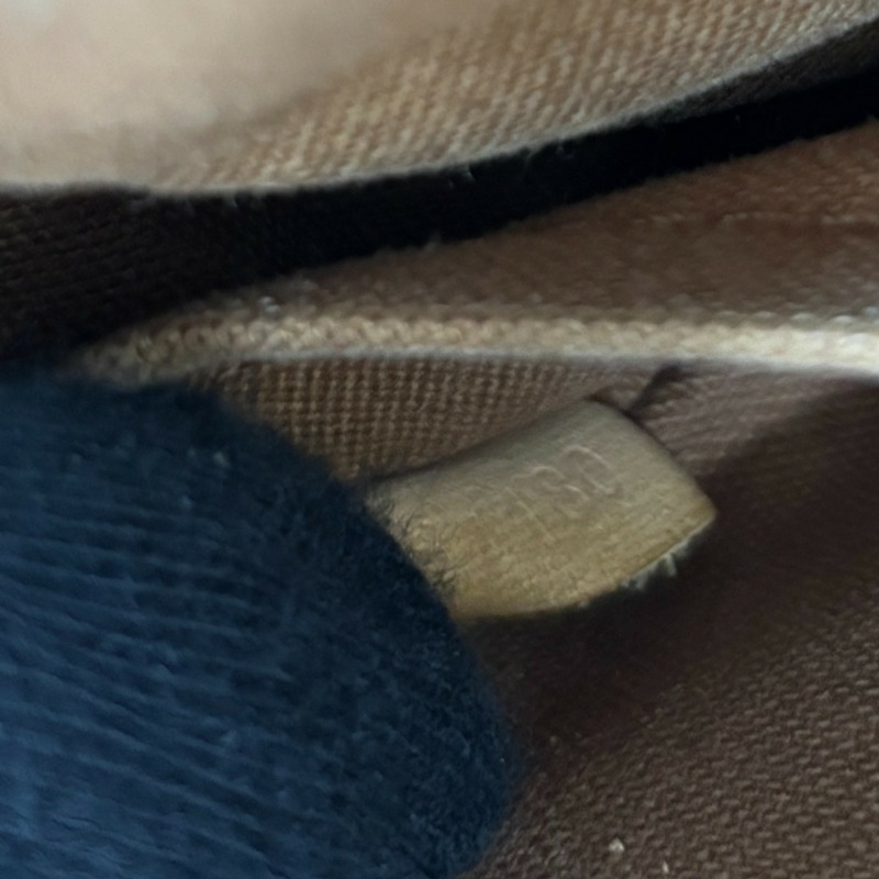 Monogram Trotteur Beaubourg 金扣肩背袋 【LOUIS VUITTON LV 路易威登】 M97037-8